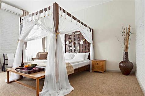 Canopy Bed Designs That Will Elevate Your Bedroom Glaminati