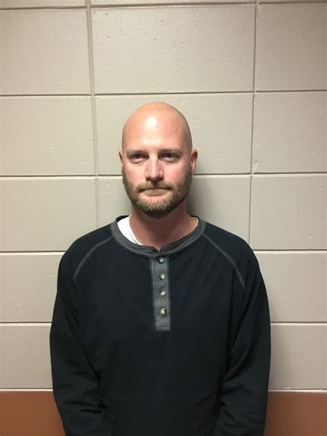Cory Beach Sex Offender In Vermillion SD SD