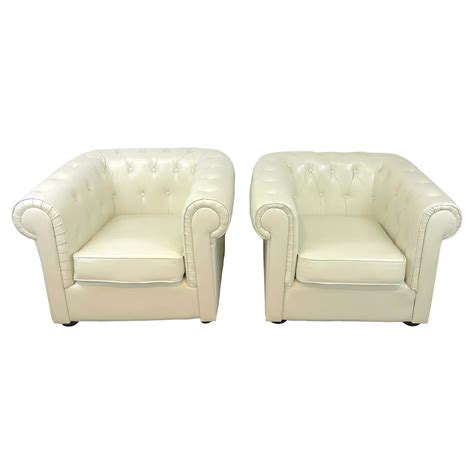 White Leather Club Chairs - Odditieszone