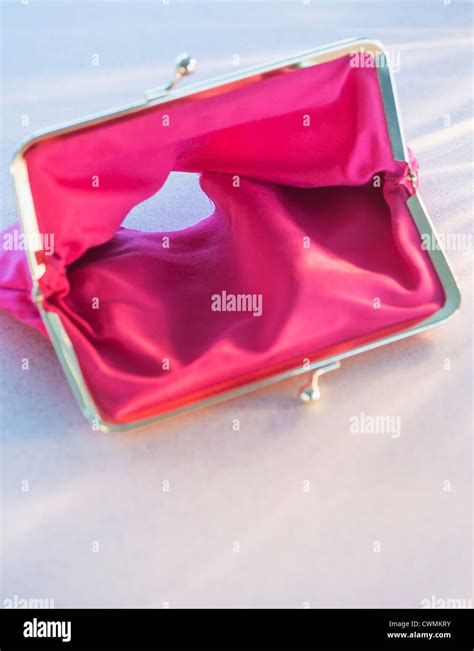 Pink Purse Hi Res Stock Photography And Images Alamy