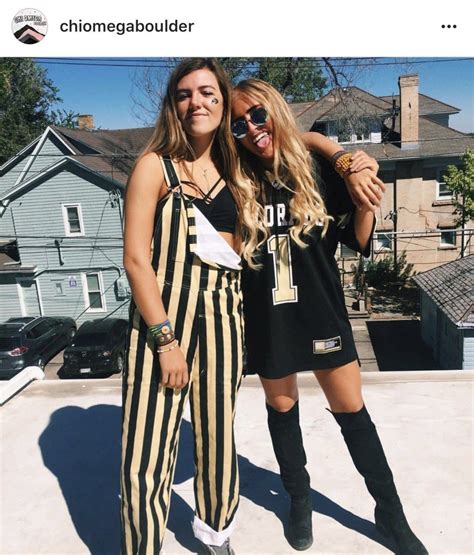 Adorable Gameday Outfits At Cu Boulder Society College Gameday