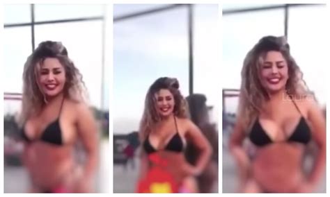 Modelo Pierde El Bikini En Plena Pasarela