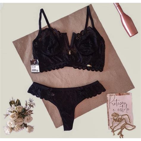 Conjunto Jade Conjunto Lingerie em Renda Sutiã decote em V sem bojo Calcinha