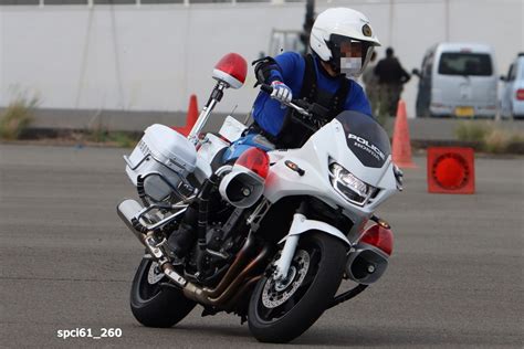 ヱｽ🐟 On Twitter 静岡県警察 交通機動隊 Cb1300p