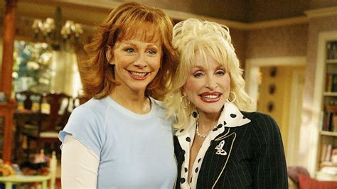 Debunking The Reba McEntire And Dolly Parton Feud Rumors