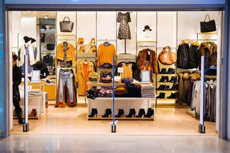 How Small Businesses Can Provide And Promote Experiential Retail