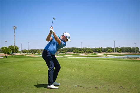 Dubai Based Porteous Tied For The Lead At Abu Dhabi Challenge Worldwide Golf