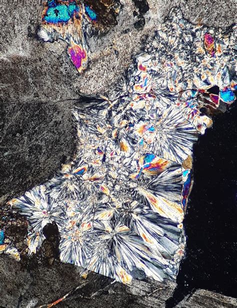 Prehnite In An Ophiolite Thin Section Xpl Minerals And Rocks