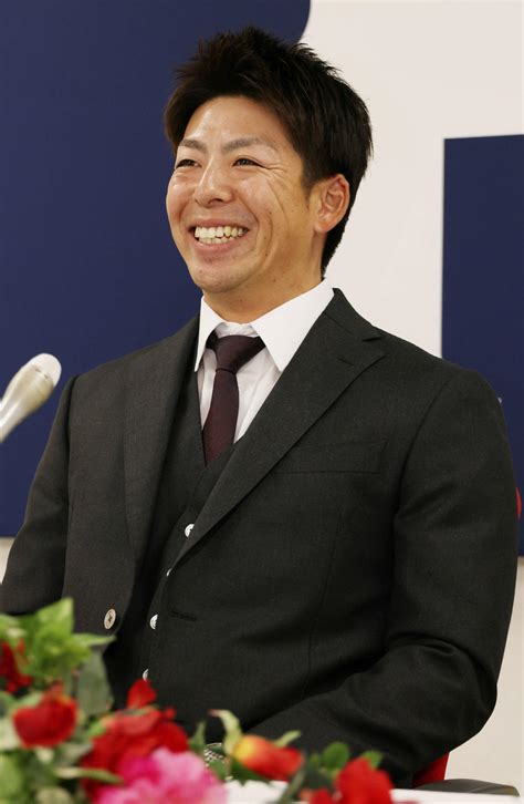 【広島】野間峻祥1800万円増の6800万円更改 2番務め「菊池さんのすごさ改めて感じた」 プロ野球写真ニュース 日刊スポーツ