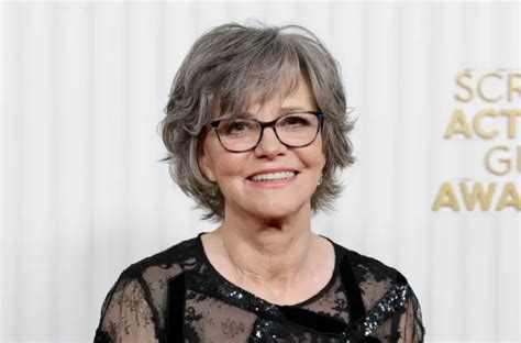 Sally Field 76 Was Considered Ugly After Choosing To Age Naturally