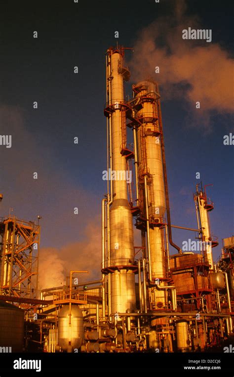 Oil Refinery Overview Of Plant Stock Photo - Alamy