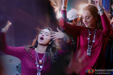 Catch Sonakshi Sinha S Drunk Antics In Gulabi Aankhen Song From Noor