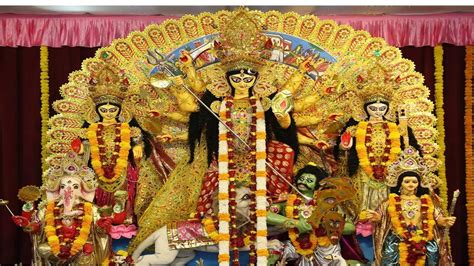 Navratri Mantra on Day 2: Maa Brahmacharini Puja & Mantras | - Times of ...