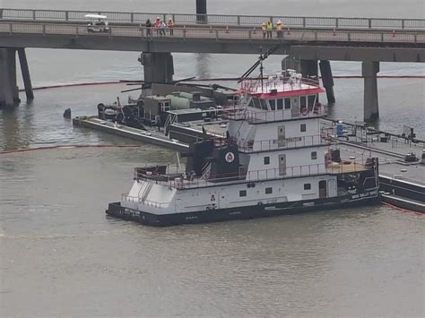 One Lane Of Pelican Island Causeway Reopens After Barge Hits Bridge