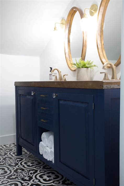 20 Navy Blue Vanity Bathroom Ideas The Urban Decor