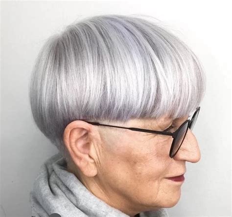 Which Short Haircut For White Hair Rejuvenates The Face Here Are 5