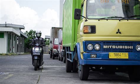 Berkendara Cari Aman Kenali Potensi Bahaya Di Jalan SUARA INDONESIA