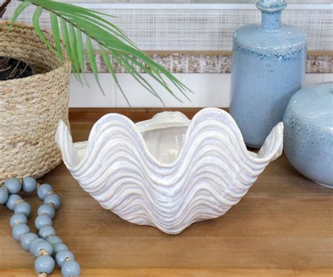 Large Placida Glazed Clam Shell Bowl