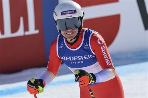 La Suissesse Jasmine Flury remporte la descente féminine des Mondiaux