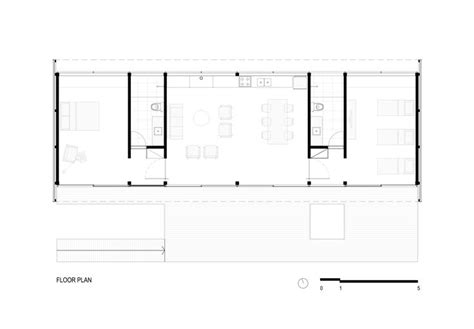 The Floor Plan For A Small House With Two Rooms And One Living Room In It