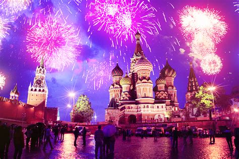9 мая День Победы 2019: салют в Москве | WDAY