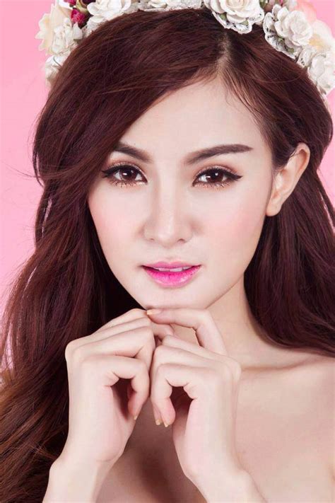 Chọn màu lens hot vũ khí cho đôi mắt cuốn hút không ngờ BlogAnChoi