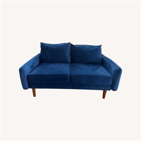 Wayfair Velvet Blue Loveseat - AptDeco