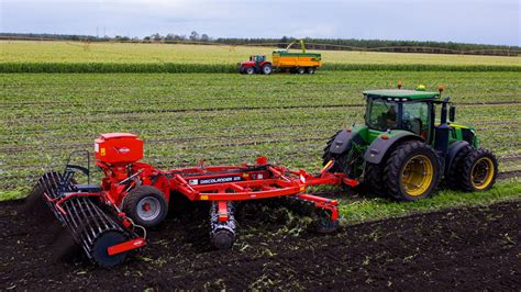 ENSILAGE MAIS DOUX après la grèle 3 EN 1 dans le meme champ