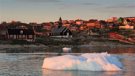 Island Hopping - Iceland and Greenland - 7 Days 6 Nights - Nordic Visitor