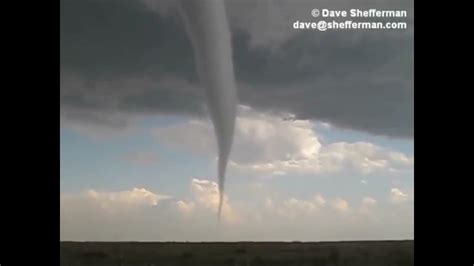 Massive Tornadoes Caught On Camera Tornado Strom Youtube