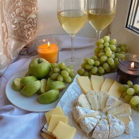 🍏🍇🧀🥂🕯 в 2024 г | Еда, Коктейли, Напитки