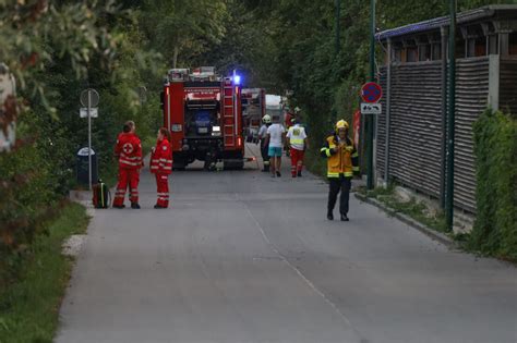 Chlorgasaustritt In Erlebnisbad In Wels Lichtenegg Sorgte F R Einsatz