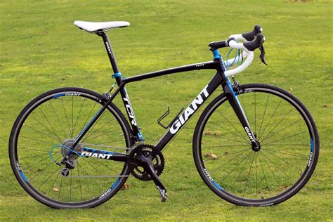 Review Giant Tcr1 Compact Roadcc