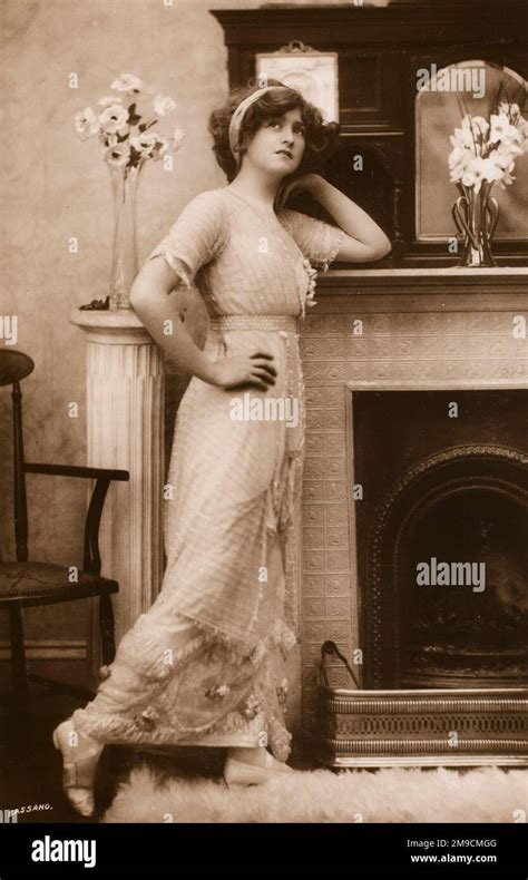 The Actress Miss Gabrielle Ray As Daisy In The Dollar Princess She