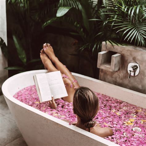 Spiritual Bath: Rejuvenating Rituals, Steps, and Benefits