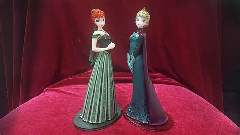 ELSA ANNA CORONATION DRESS MODEL PACK 3D model 3D printable | CGTrader