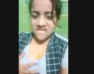 Bhabhi Horny Expression Showing Pussy Mydesi Desi MMS Indian Sex Videos