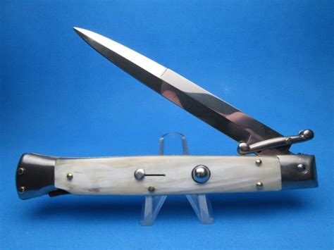 Frank Beltrame Blonde Horn Bayonet Swinguard Myswitchblade