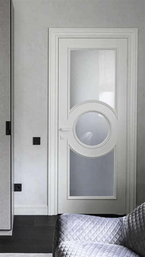 Дверь со стеклом в интерьере дома | House main door design, Bedroom ...