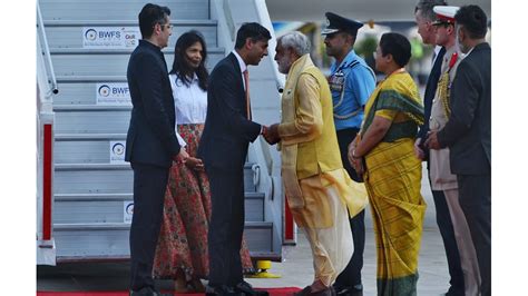 Rishi Sunak and Wife Grace G20 Summit with Dazzling Dancers in India ...