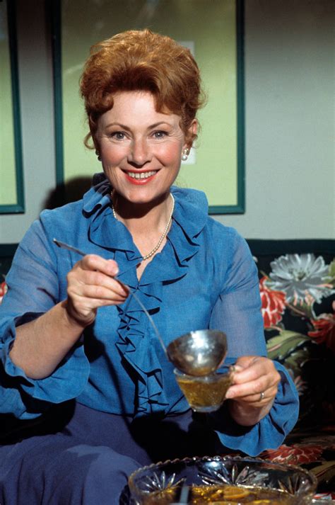 Marion Ross, Star of 'Happy Days,' Talks Being Broke and Divorced at Age 40