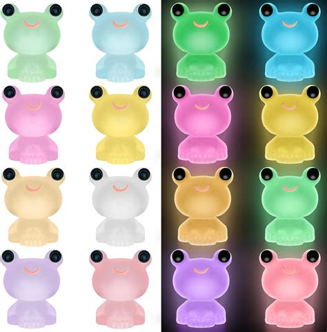 Amazon Yuronam 50 PCS Luminous Mini Resin Frogs Tiny Plastic Frogs