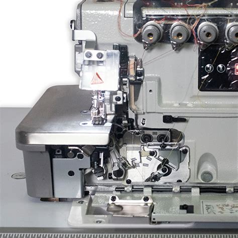 SG7815E H Overlock De 5 Hilos Pesada Con Servomotor Servimac