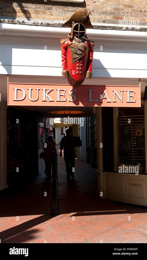 Dukes Lane Hi Res Stock Photography And Images Alamy