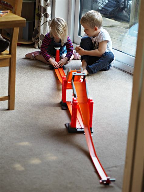 Review Hot Wheels Track Builder Stunt Bridge Laura Summers