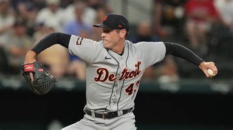 Tigers Swap Out Pitchers To Bring Back Rookie Lefty