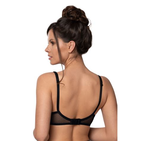 Lingerie féminine Soutien gorge à corbeille Elisif Roza Lingerie