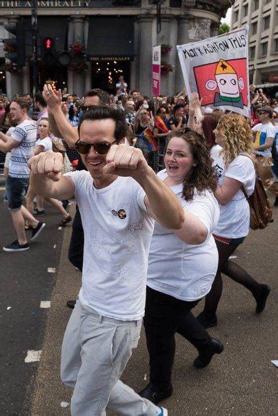 London Pride w Jessica Gunning : Andrew__Scott