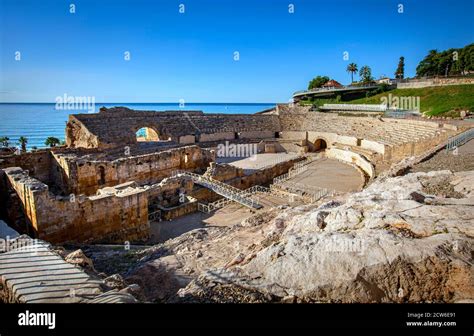 Roman Amphitheatre In Tarragona Hi Res Stock Photography And Images Alamy