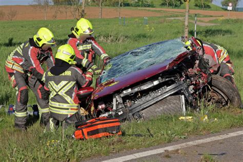 Zwickau Zwei tödliche Unfälle in 45 Minuten Fahrerin wird der Prozess